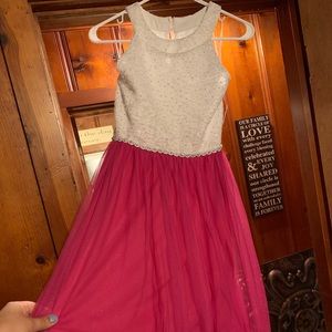 Perfect valentine dance, pageant or Easter attire